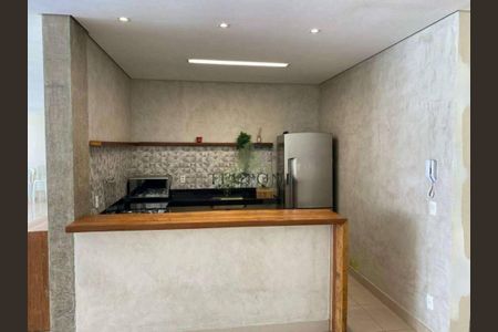 Apartamento à venda com 3 quartos, 71m² em Santa Tereza, Belo Horizonte