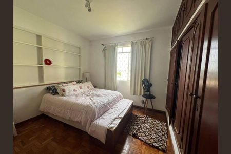 Casa à venda com 3 quartos, 180m² em Concórdia, Belo Horizonte