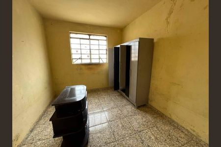 Casa à venda com 300m², 6 quartos e 4 vagas