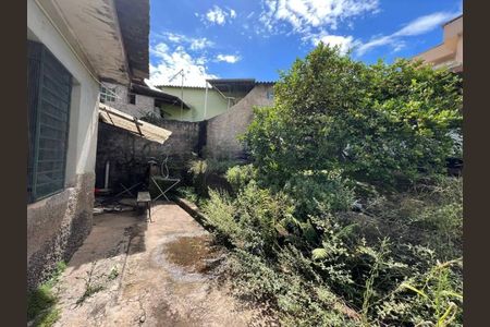 Casa à venda com 300m², 6 quartos e 4 vagas