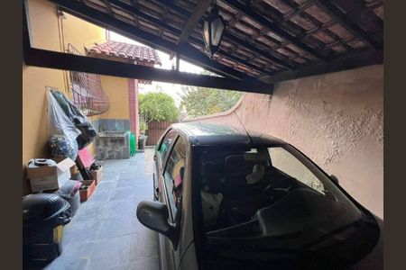 Casa à venda com 364m², 4 quartos e 3 vagas