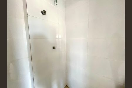 Apartamento à venda com 50m², 2 quartos e sem vaga Apartamento à venda com 50m², 2 quartos e sem vagaBanheiro