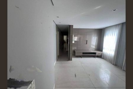 Apartamento à venda com 4 quartos, 598m² em Serra, Belo Horizonte