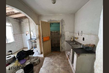 Casa à venda com 261m², 6 quartos e 1 vaga