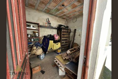 Casa à venda com 261m², 6 quartos e 1 vaga