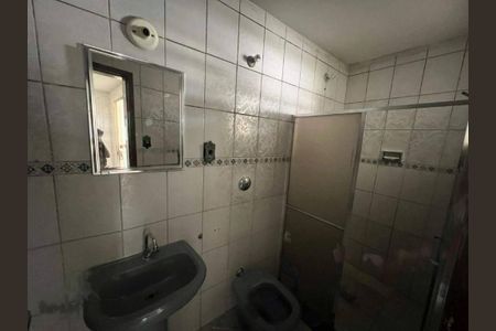 Casa à venda com 261m², 6 quartos e 1 vaga