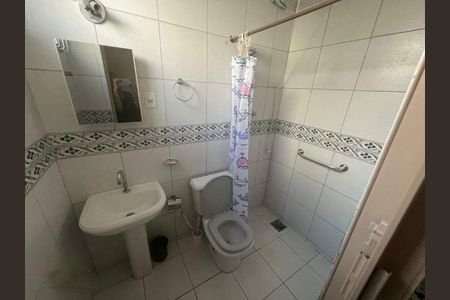 Casa à venda com 4 quartos, 180m² em Cachoeirinha, Belo Horizonte