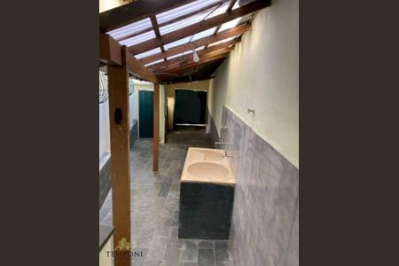 Casa à venda com 3 quartos, 250m² em Floresta, Belo Horizonte