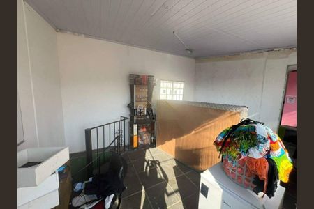 Casa à venda com 5 quartos, 155m² em Renascença, Belo Horizonte