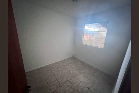 Casa à venda com 3 quartos, 97m² em Planalto, Belo Horizonte