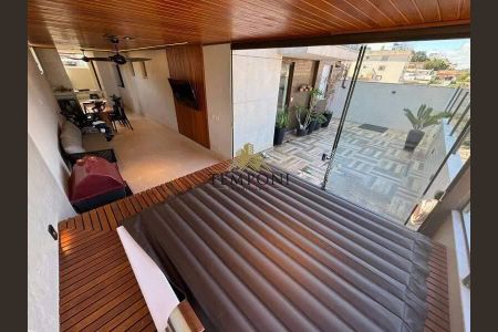 Apartamento à venda com 202m², 3 quartos e 1 vaga