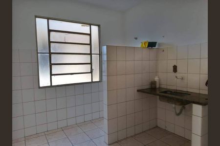 Apartamento à venda com 2 quartos, 60m² em Guarani, Belo Horizonte