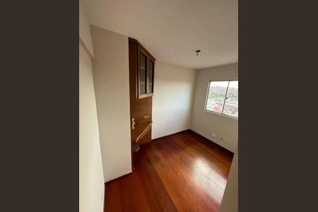 Apartamento à venda com 3 quartos, 67m² em Cachoeirinha, Belo Horizonte