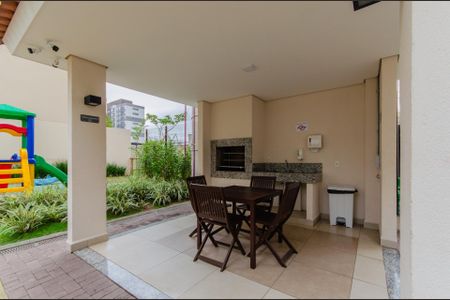 Apartamento para alugar com 35m², 2 quartos e sem vagaÁrea comum - Churrasqueira