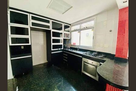 Apartamento à venda com 3 quartos, 175m² em Liberdade, Belo Horizonte