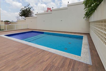 Apartamento à venda com 60m², 2 quartos e 1 vagaÁrea comum - Piscina