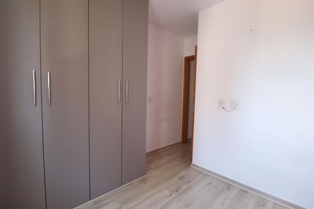 Apartamento à venda com 60m², 2 quartos e 1 vagaQuarto 2