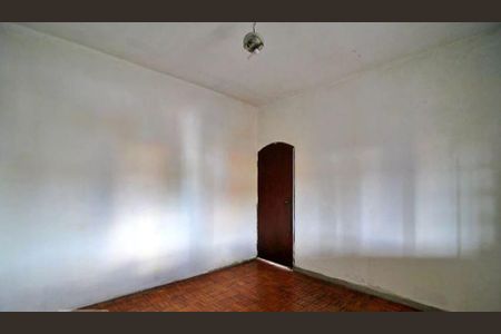Casa à venda com 3 quartos, 150m² em Vila Eldizia, Santo André
