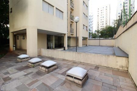 Apartamento para alugar com 37m², 1 quarto e 1 vaga Apartamento para alugar com 37m², 1 quarto e 1 vagaÁrea externa