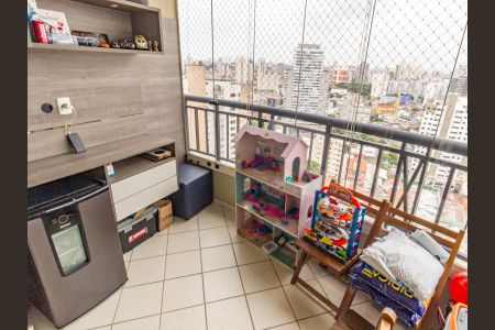 Apartamento à venda com 85m², 3 quartos e 2 vagasVaranda