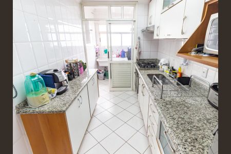 Apartamento à venda com 85m², 3 quartos e 2 vagasCozinha