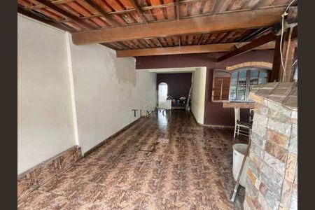 Casa à venda com 346m², 4 quartos e 3 vagas