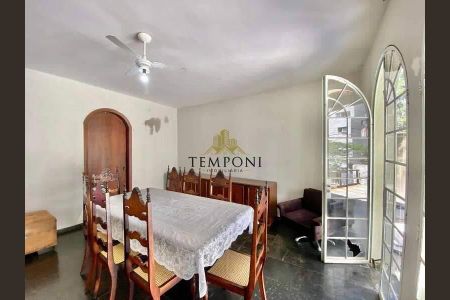 Casa à venda com 4 quartos, 312m² em Sion, Belo Horizonte