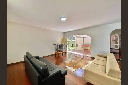Casa à venda com 4 quartos, 312m² em Sion, Belo Horizonte