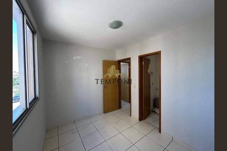 Apartamento à venda com 3 quartos, 81m² em Planalto, Belo Horizonte