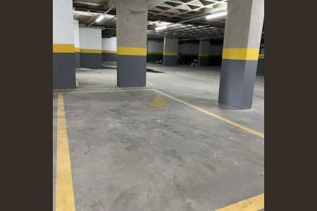 Apartamento à venda com 41m², 1 quarto e 1 vaga