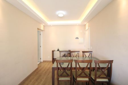 Sala de apartamento para alugar com 3 quartos, 75m² em Interlagos, São Paulo