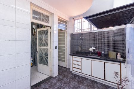 Cozinha de casa à venda com 3 quartos, 150m² em Piqueri, São Paulo
