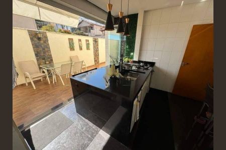 Apartamento à venda com 100m², 3 quartos e 4 vagas