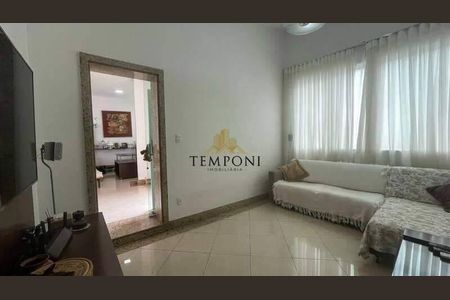 Casa à venda com 7 quartos, 440m² em São Lucas, Belo Horizonte