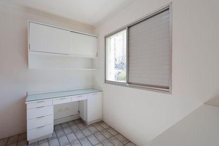Apartamento à venda com 96m², 3 quartos e 1 vagaQuarto 2