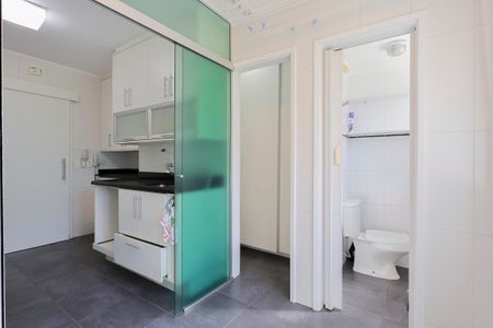 Apartamento à venda com 96m², 3 quartos e 1 vagaÁrea de serviço