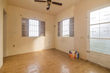 Apartamento à venda com 3 quartos, 60m² em Glória, Porto Alegre
