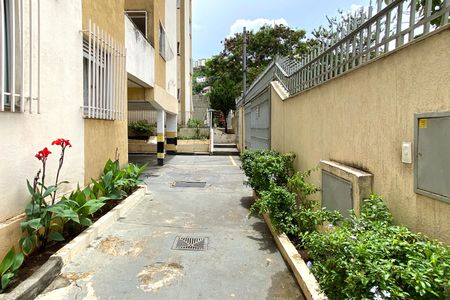 Apartamento à venda com 65m², 3 quartos e 1 vagaÁrea comum - Entrada