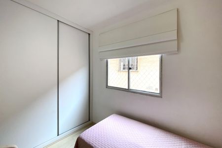 Apartamento à venda com 65m², 3 quartos e 1 vagaQuarto 2