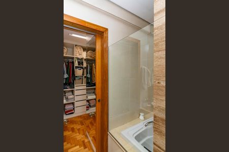 Apartamento à venda com 173m², 3 quartos e 1 vagaBanheiro da Suíte