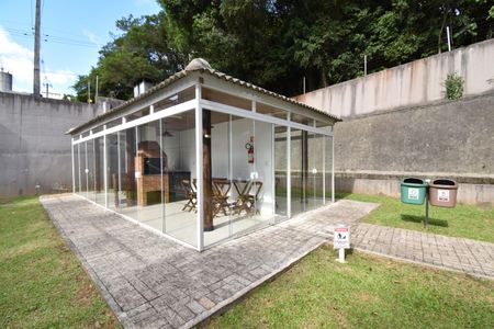 Apartamento para alugar com 42m², 2 quartos e 1 vagaÁrea comum - Churrasqueiras