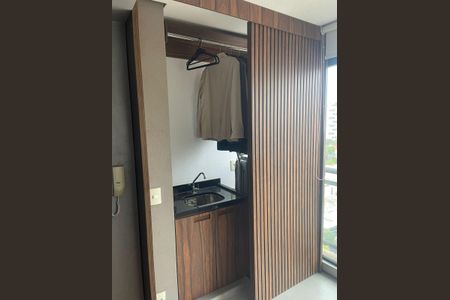 Apartamento à venda com 109m², 1 quarto e 1 vagaÁrea de Serviço