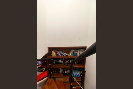 Apartamento à venda com 109m², 1 quarto e 1 vagaEscada