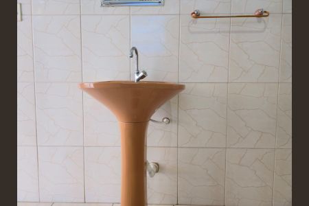 Casa para alugar com 270m², 3 quartos e 3 vagasBanheiro de Serviço