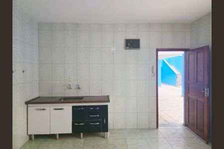 Casa para alugar com 270m², 3 quartos e 3 vagasCozinha 