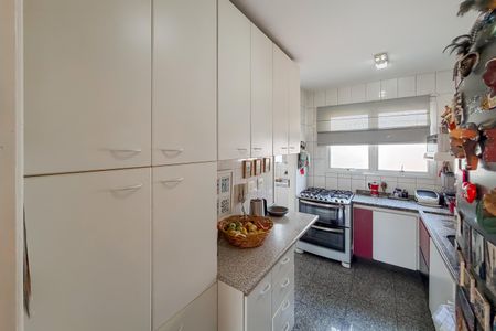 Apartamento à venda com 107m², 3 quartos e 2 vagasCozinha