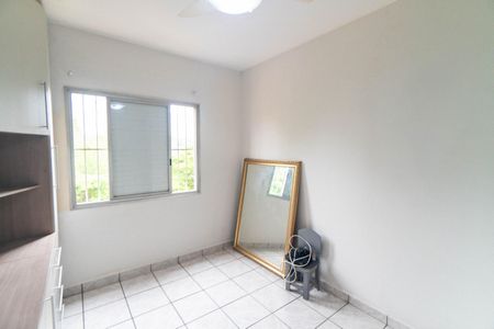 Quarto 1 de apartamento para alugar com 2 quartos, 66m² em Vila Guarani, São Paulo