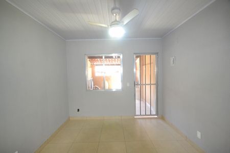 Sala de casa para alugar com 2 quartos, 60m² em Botafogo, Nova Iguaçu