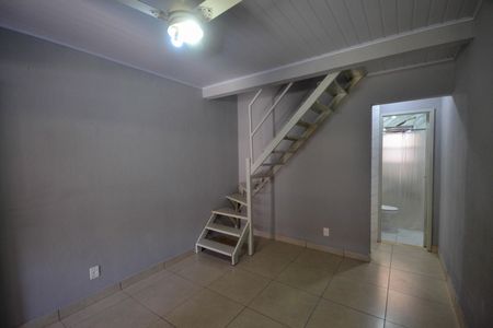 Sala de casa para alugar com 2 quartos, 60m² em Botafogo, Nova Iguaçu