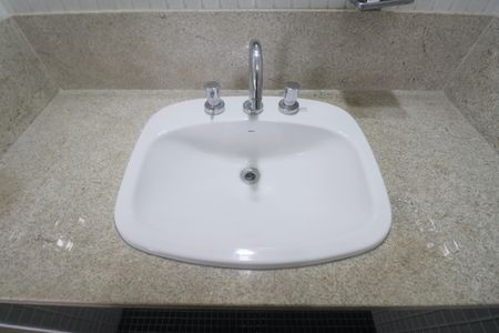 Apartamento para alugar com 174m², 3 quartos e 1 vagaBanheiro Suíte 2